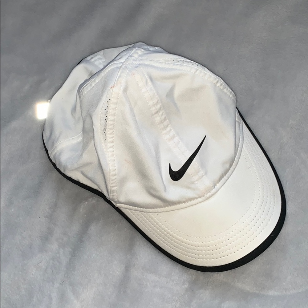 Nike adjustable hat
